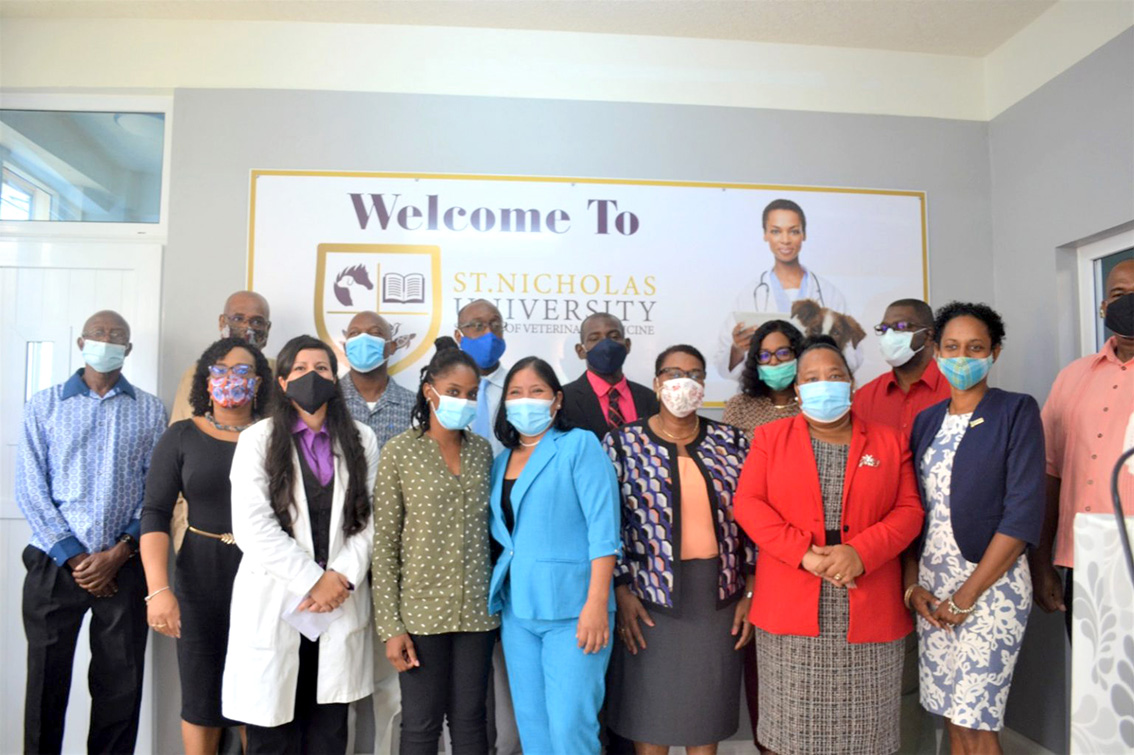 Dominica opens its first vet school