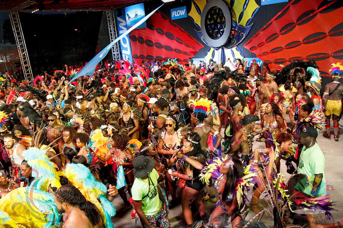 Antigua invites Trinis to play mas