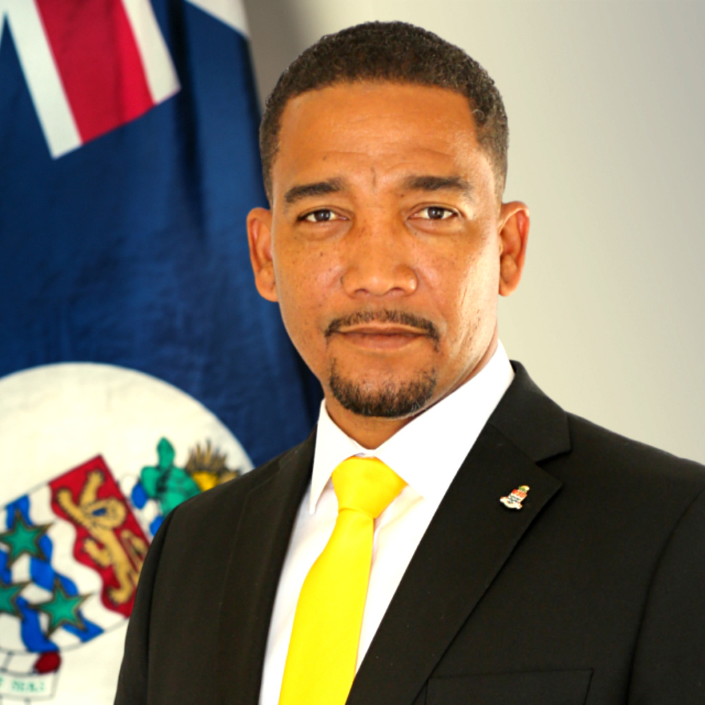 GOVERNMENT AND OPPOSITION SPAR OVER SPS