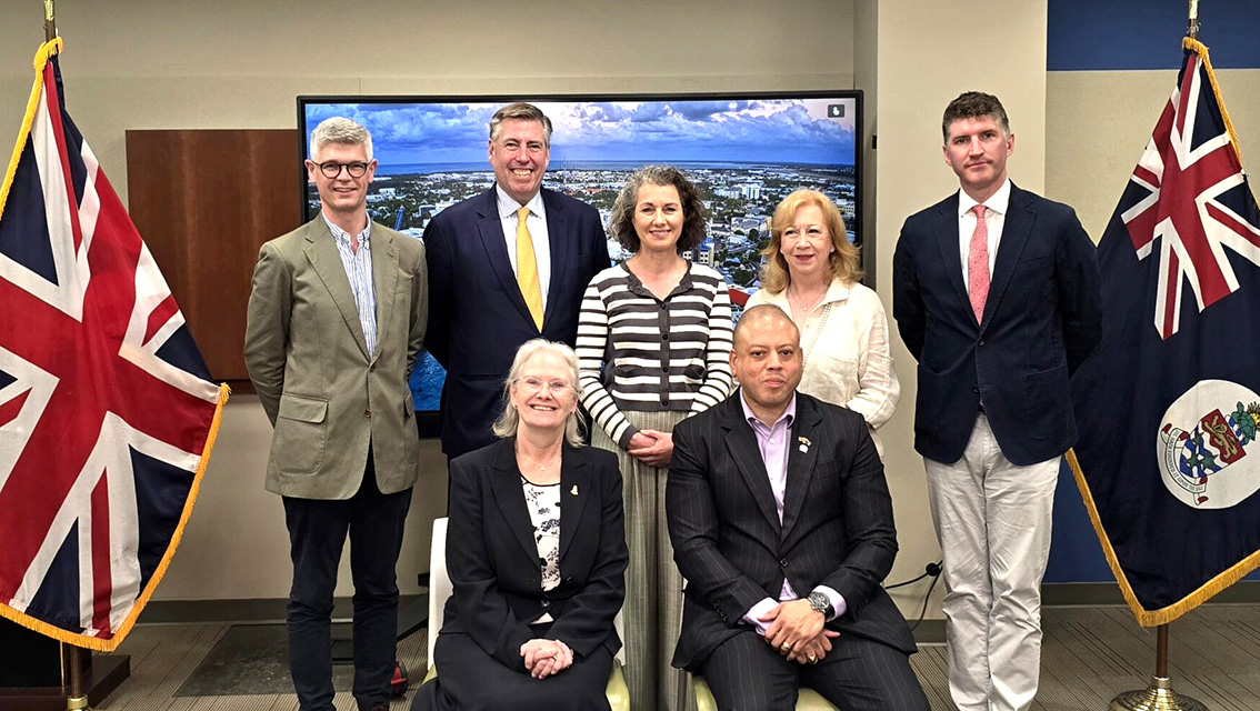 CAYMAN GETS TOP COMMENDATIONS FROM UK PARLIAMENTARIANS