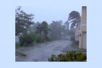 DORIAN BATTERS THE BAHAMAS