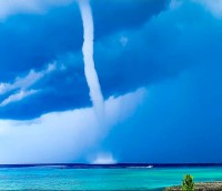 Impressive Waterspout Approaches Capital