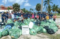 Students net 900lbs of trash