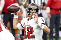 Brady can’t stop breaking records