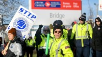 Canada Mail Temporarily Suspended Due to Postal Workers’ Strike