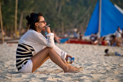 Antigua’s smokers under fire