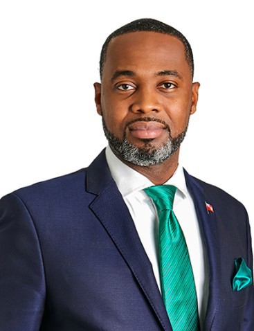 NEW LEADERSHIP LOOMS FOR BERMUDA