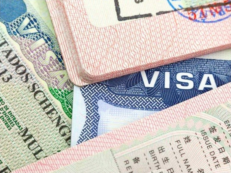 Community Notice: Visa information for new and returning students heading to the United States