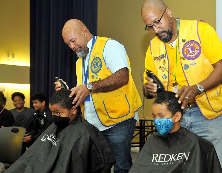 Big school head-shave shows empathy for Derron
