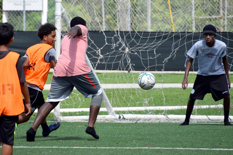 FC International holds football camp
