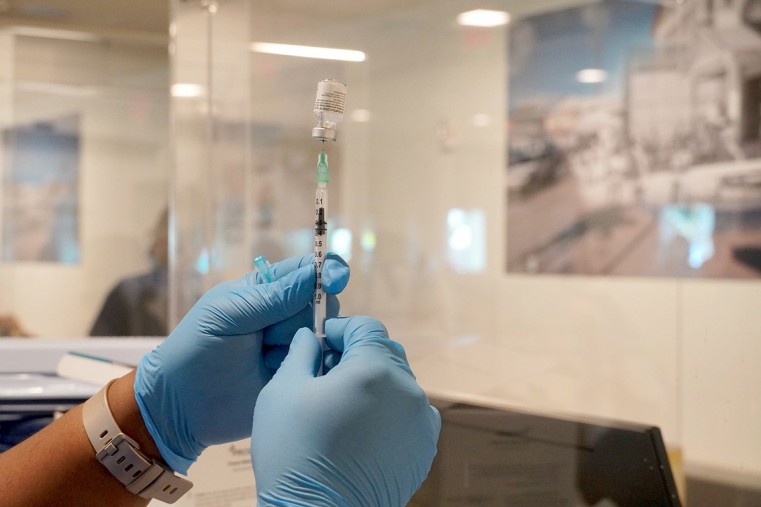 CAYMAN’S VACCINATION CAMPAIGN IN REGIONAL LEAD