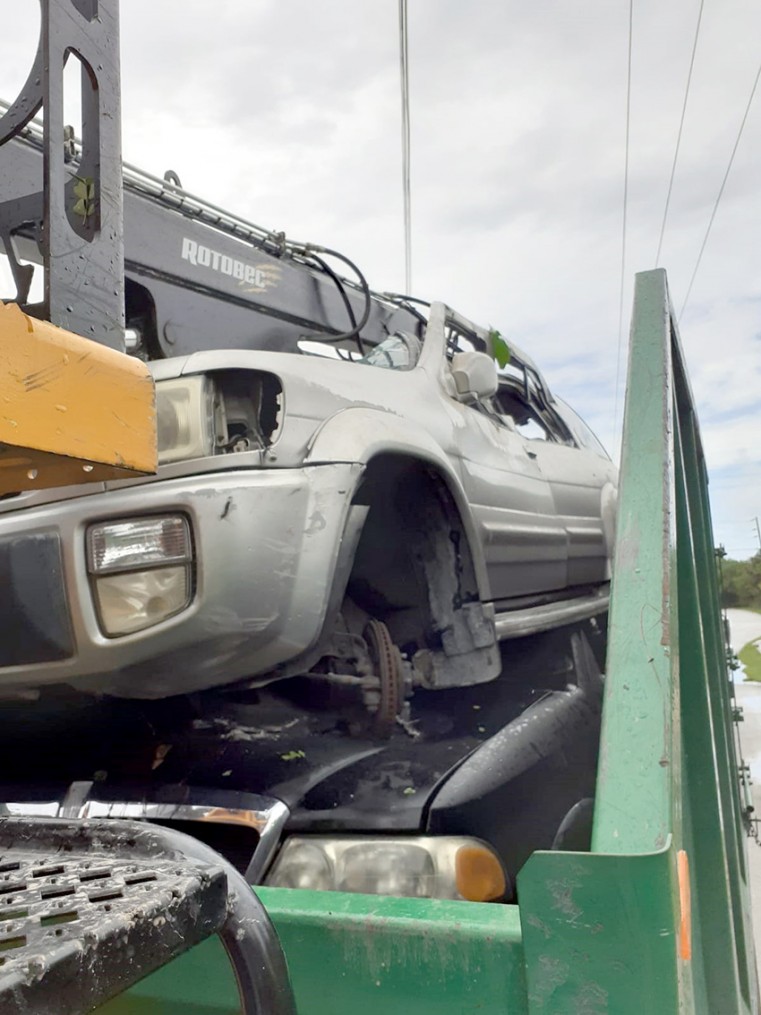 Landfill Caps Acceptance of Derelict Vehicles