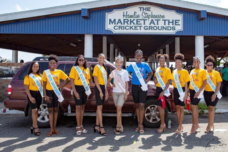 Contestants with the reigning Miss Teen Cayman Islands 2020 Jada Bodden