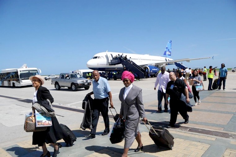 America issues travel avoidance for Cayman