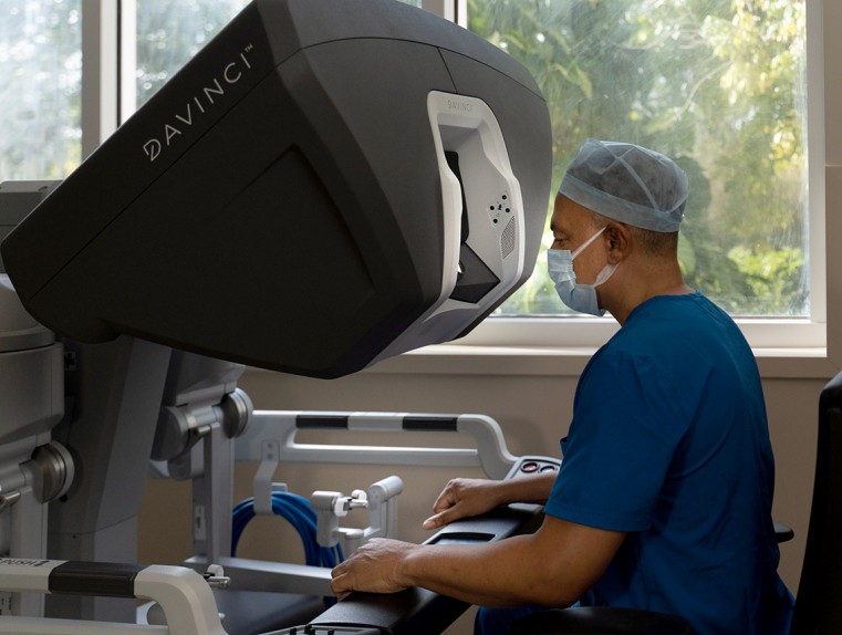 Health City Cayman Islands partners with OceanMed to perform first robotic surgery in the Cayman Islands