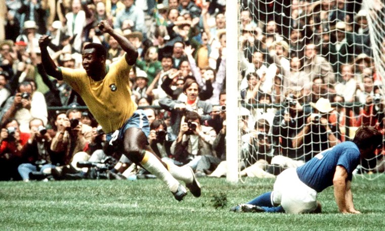 Pele’s brilliance celebrates another goal