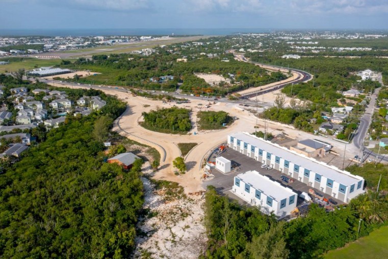 National Roads Authority Emphasizes Safety in Grand Cayman, Savannah/Newlands Area: Urges Responsible Driving and Lane Discipline