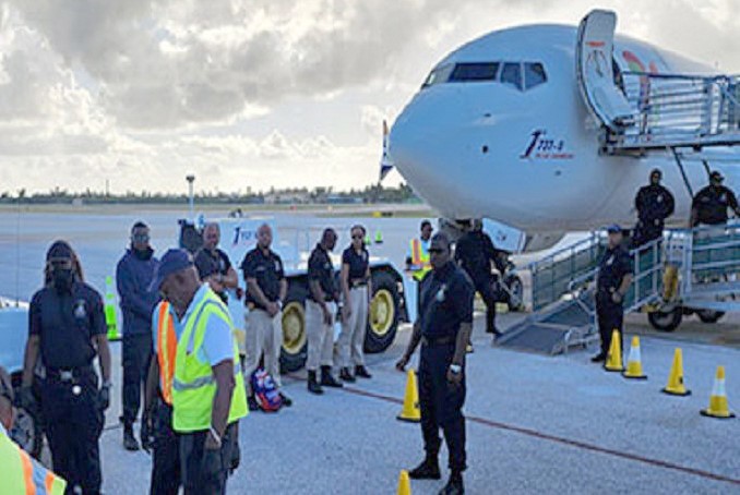 Ten Migrants Repatriated to Cuba