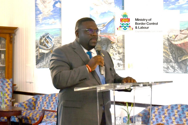 Minister Meets with Appointees of Immigration Boards