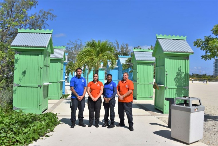 SEVEN MILE BEACH PARK VENDORS RECEIVE APPROVAL