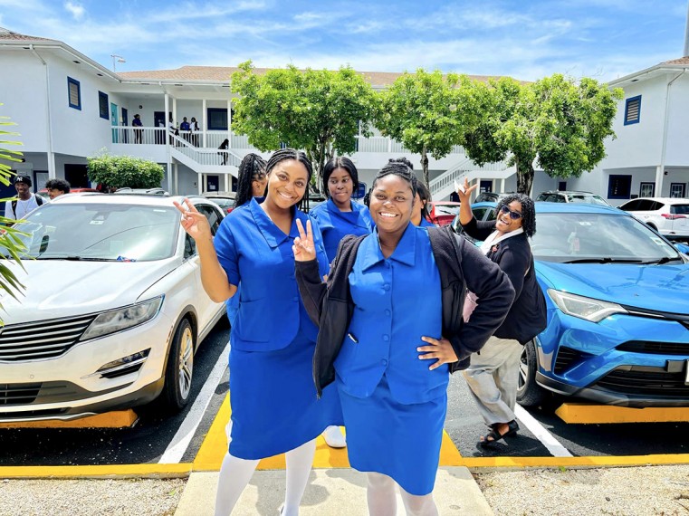 UNIVERSITY COLLEGE OF THE CAYMAN ISLANDS SEES STRONG FALL ENROLMENT