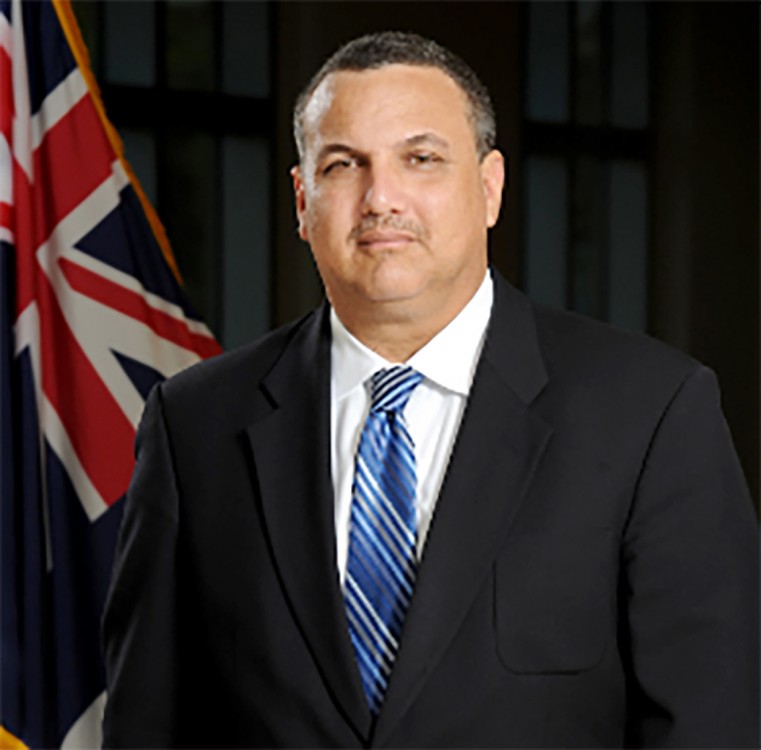 Hon Franz Manderson