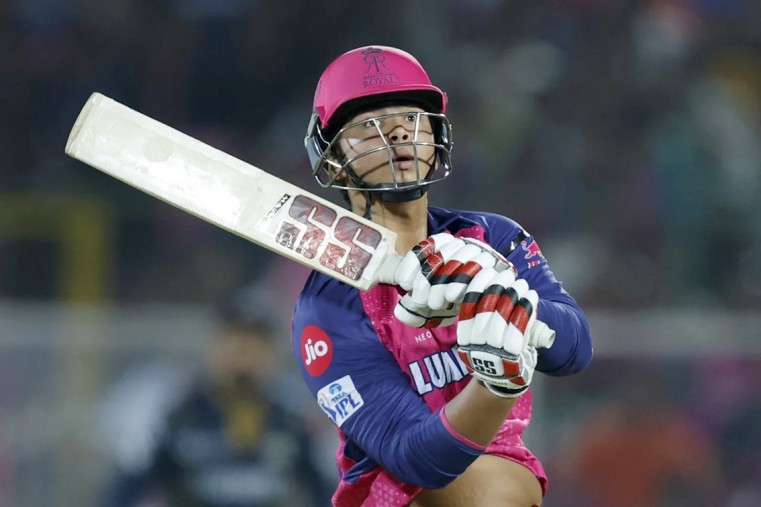 Teen blaster hits IPL ton